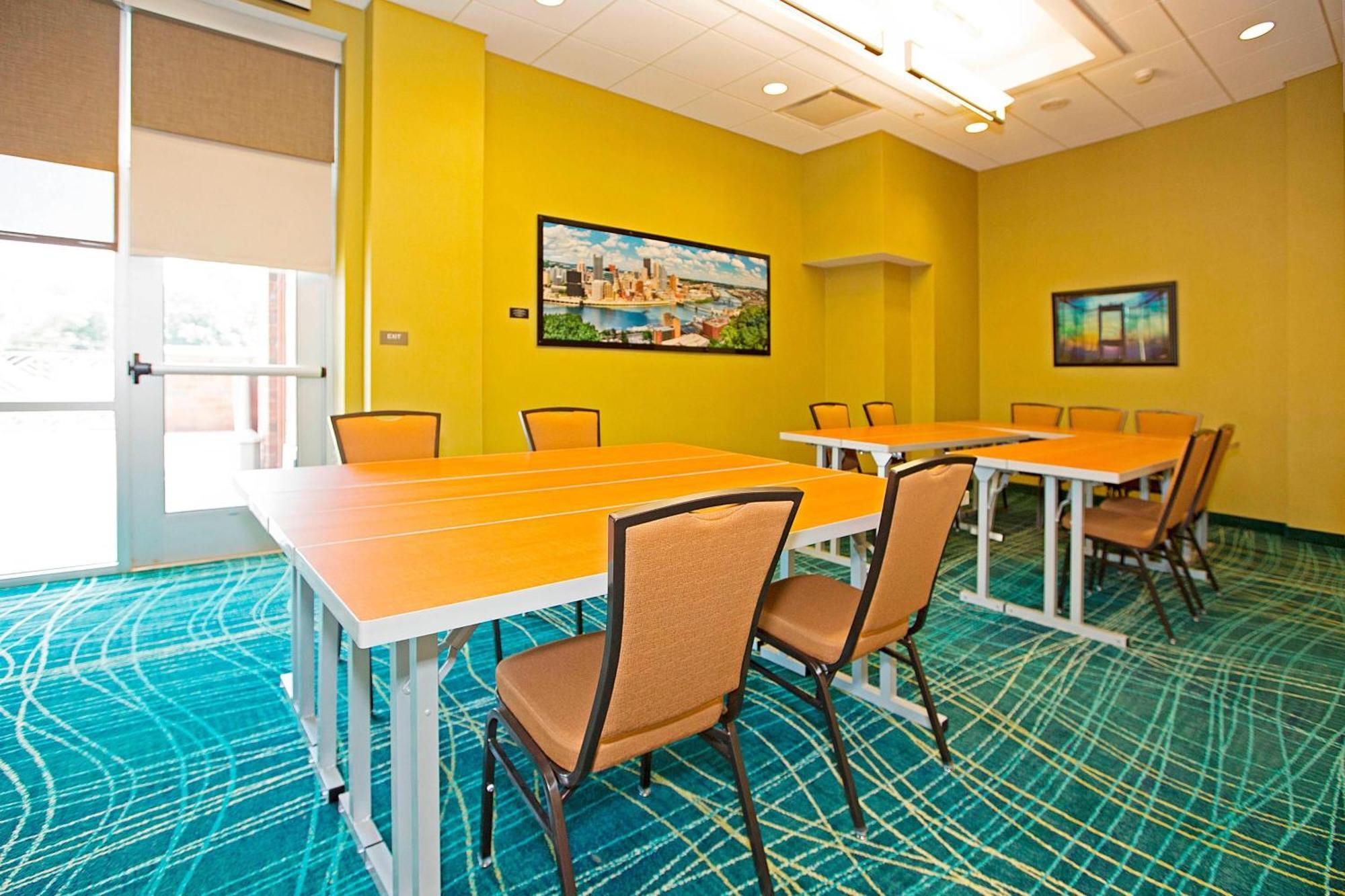 Springhill Suites By Marriott Pittsburgh Mt. Lebanon Exterior photo